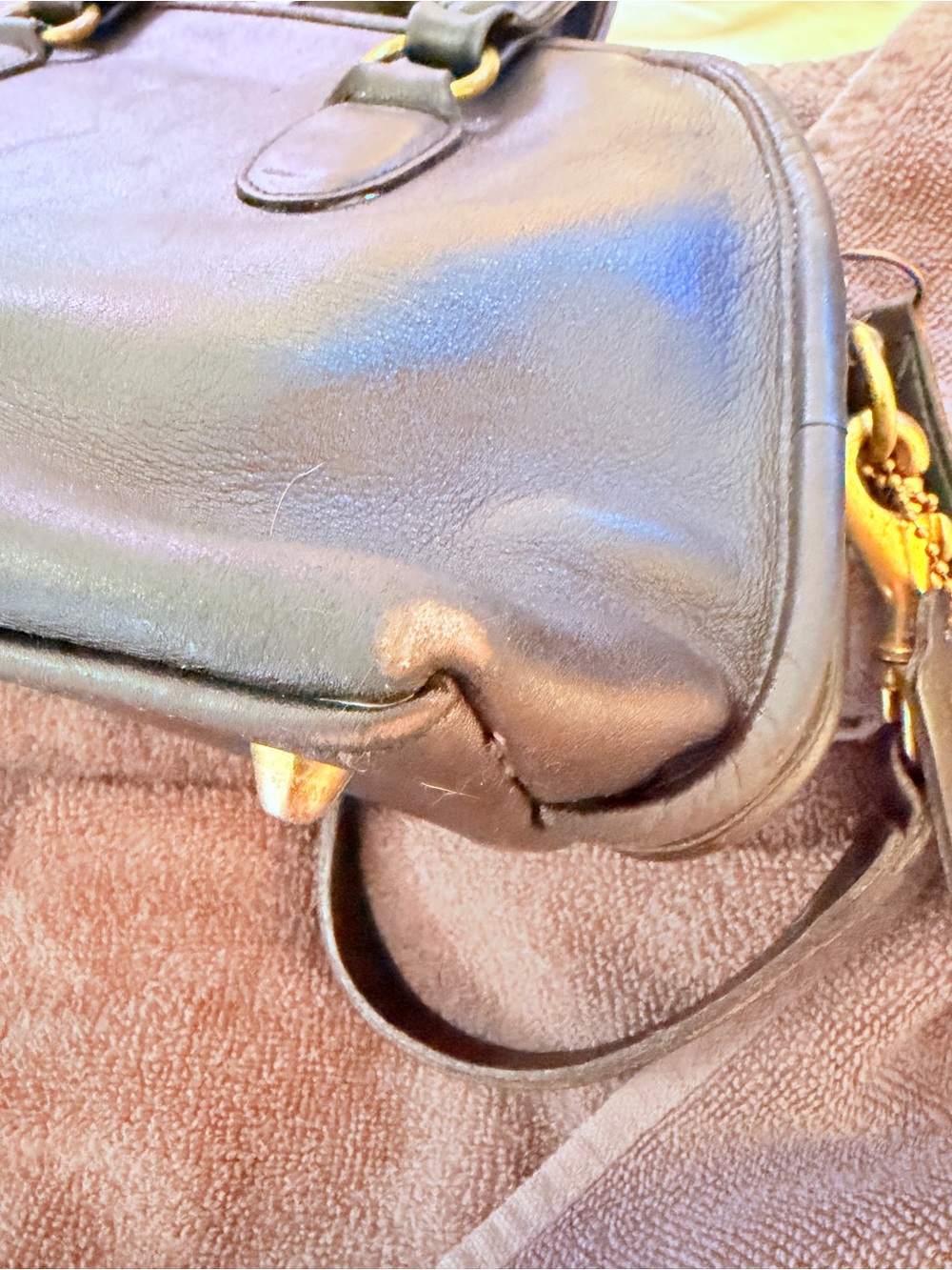 Vintage Coach Black Leather Satchel 0864-981 – Made in USA Turnlock Crossbody - Picture 10 of 10